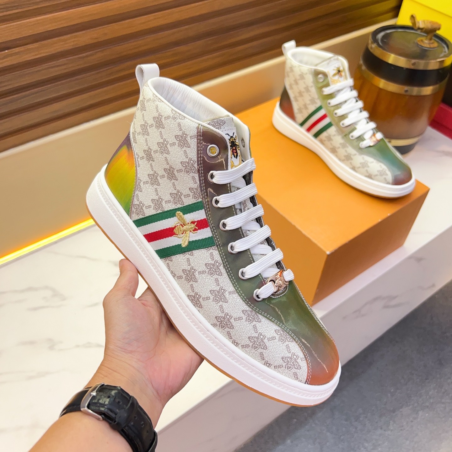 20251020/Gucci_251020-3
